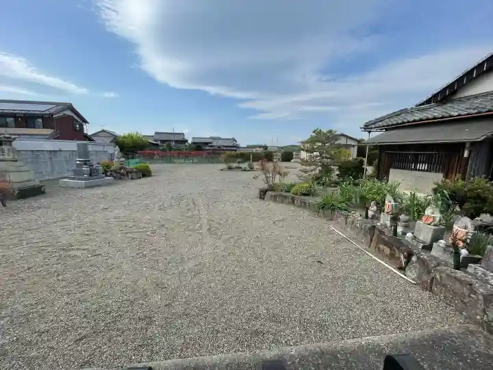 潮音寺の{uncategorized: "未分類", other: "その他", undefined: "問題あり", building: "その他建物", grave: "お墓", sacred_gate: "鳥居", guardian: "狛犬", statue: "像", buddha: "仏像", history: "歴史", nature: "自然", garden: "庭園", animal: "動物", pagoda: "塔", temizu: "手水舎", mountain_gate: "山門・神門", sanctuary: "本殿・本堂", subordinate: "末社・摂社", art: "芸術", scenery: "景色", jizo: "地蔵", ema: "絵馬", goshuin: "御朱印", omikuji: "おみくじ", items: "授与品その他", amulet: "お守り", goshuincho: "御朱印帳", eats: "食事", festival: "お祭り", votive_dance: "神楽", shichigosan: "七五三参", wedding: "結婚式", experience: "体験その他", initially: "初詣", around: "周辺", anti_infection: "感染症対策"}