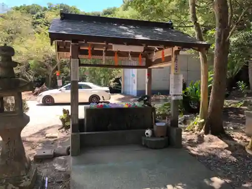 宇佐八幡神社の手水舎