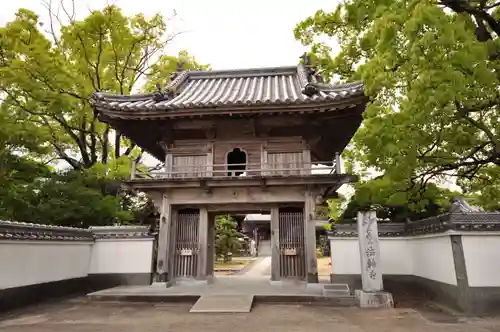 法輪寺の山門