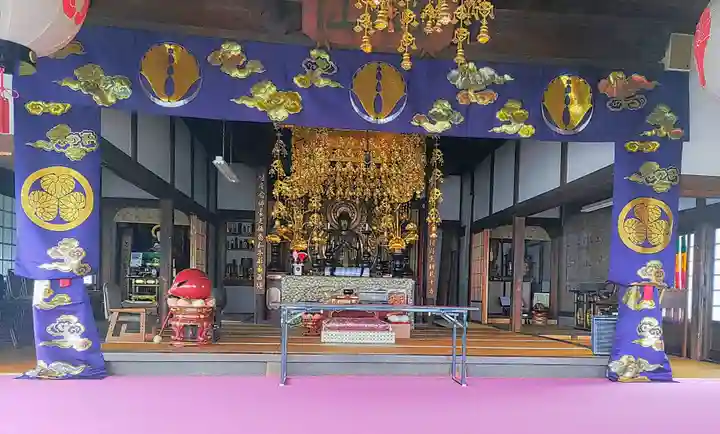 福満寺の本殿・本堂