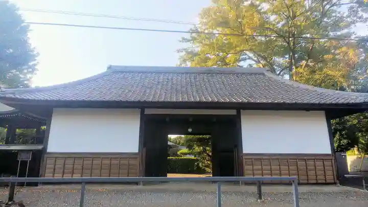 円通寺の山門・神門
