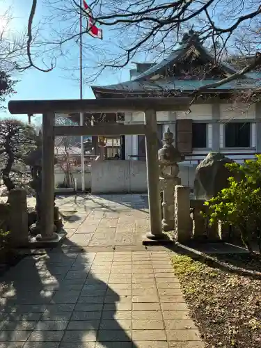 本牧神社の{uncategorized: "未分類", other: "その他", undefined: "問題あり", building: "その他建物", grave: "お墓", sacred_gate: "鳥居", guardian: "狛犬", statue: "像", buddha: "仏像", history: "歴史", nature: "自然", garden: "庭園", animal: "動物", pagoda: "塔", temizu: "手水舎", mountain_gate: "山門・神門", sanctuary: "本殿・本堂", subordinate: "末社・摂社", art: "芸術", scenery: "景色", jizo: "地蔵", ema: "絵馬", goshuin: "御朱印", omikuji: "おみくじ", items: "授与品その他", amulet: "お守り", goshuincho: "御朱印帳", eats: "食事", festival: "お祭り", votive_dance: "神楽", shichigosan: "七五三参", wedding: "結婚式", experience: "体験その他", initially: "初詣", around: "周辺", anti_infection: "感染症対策"}