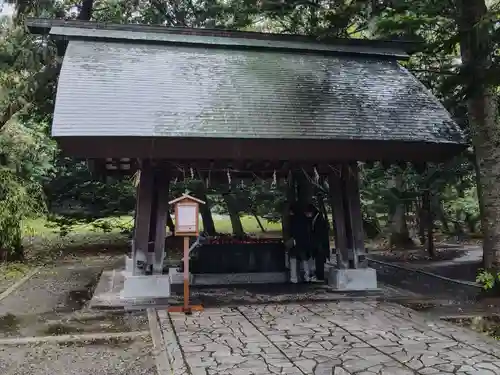 帯廣神社の手水