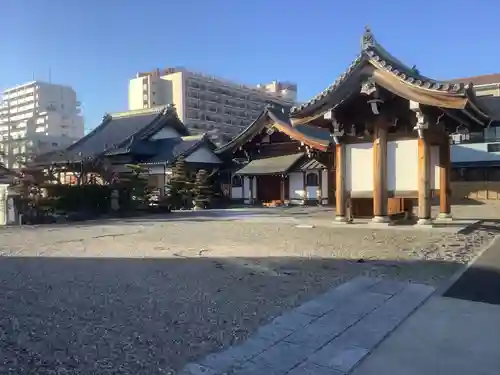 長全寺の庭園