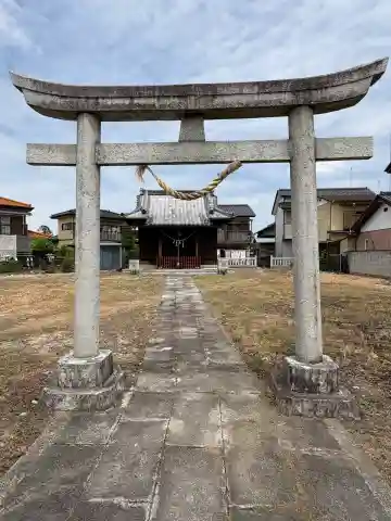 八幡宮の{uncategorized: "未分類", other: "その他", undefined: "問題あり", building: "その他建物", grave: "お墓", sacred_gate: "鳥居", guardian: "狛犬", statue: "像", buddha: "仏像", history: "歴史", nature: "自然", garden: "庭園", animal: "動物", pagoda: "塔", temizu: "手水舎", mountain_gate: "山門・神門", sanctuary: "本殿・本堂", subordinate: "末社・摂社", art: "芸術", scenery: "景色", jizo: "地蔵", ema: "絵馬", goshuin: "御朱印", omikuji: "おみくじ", items: "授与品その他", amulet: "お守り", goshuincho: "御朱印帳", eats: "食事", festival: "お祭り", votive_dance: "神楽", shichigosan: "七五三参", wedding: "結婚式", experience: "体験その他", initially: "初詣", around: "周辺", anti_infection: "感染症対策"}