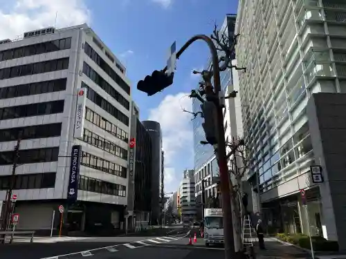兜神社の{uncategorized: "未分類", other: "その他", undefined: "問題あり", building: "その他建物", grave: "お墓", sacred_gate: "鳥居", guardian: "狛犬", statue: "像", buddha: "仏像", history: "歴史", nature: "自然", garden: "庭園", animal: "動物", pagoda: "塔", temizu: "手水舎", mountain_gate: "山門・神門", sanctuary: "本殿・本堂", subordinate: "末社・摂社", art: "芸術", scenery: "景色", jizo: "地蔵", ema: "絵馬", goshuin: "御朱印", omikuji: "おみくじ", items: "授与品その他", amulet: "お守り", goshuincho: "御朱印帳", eats: "食事", festival: "お祭り", votive_dance: "神楽", shichigosan: "七五三参", wedding: "結婚式", experience: "体験その他", initially: "初詣", around: "周辺", anti_infection: "感染症対策"}