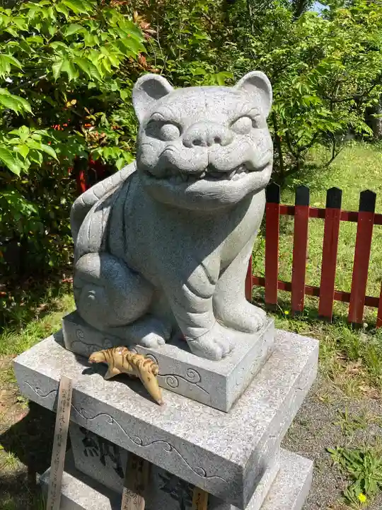大江神社の狛犬