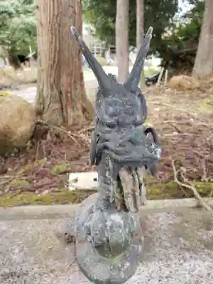 栃上神社の手水舎