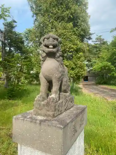 新十津川神社の狛犬