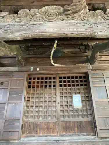 薬師堂（鶴の休石）(山形県)