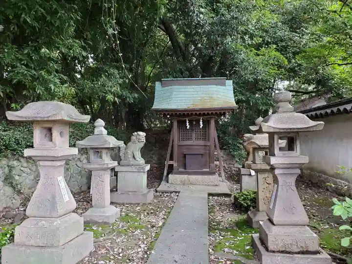 森・深江・青木 総氏神 稲荷神社の末社・摂社