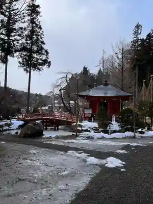 達谷西光寺(岩手県)