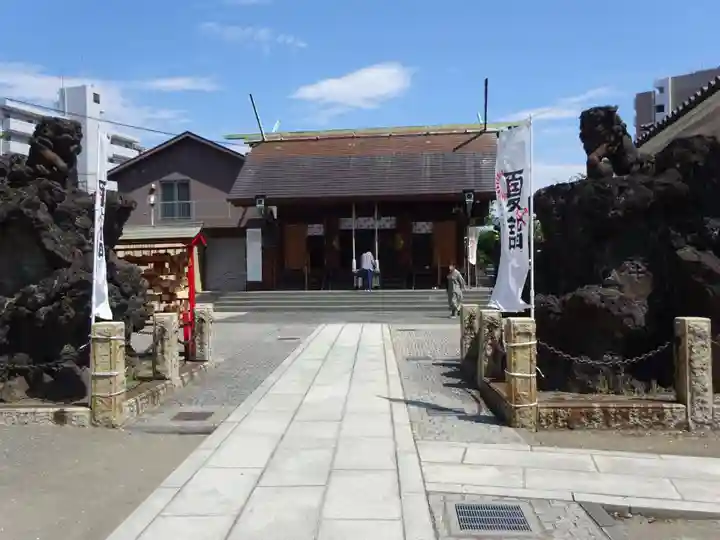鶴見神社の本殿・本堂