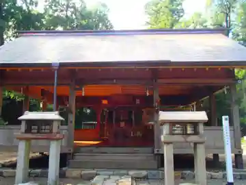 真木倉神社の本殿・本堂