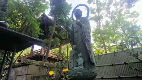 高安寺の地蔵