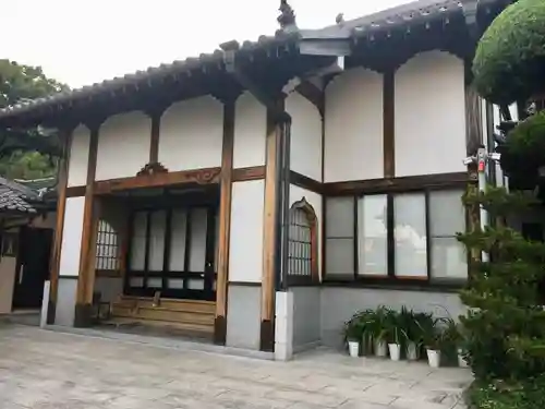 安養寺の本殿・本堂