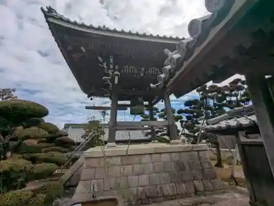 慈恩寺の{uncategorized: "未分類", other: "その他", undefined: "問題あり", building: "その他建物", grave: "お墓", sacred_gate: "鳥居", guardian: "狛犬", statue: "像", buddha: "仏像", history: "歴史", nature: "自然", garden: "庭園", animal: "動物", pagoda: "塔", temizu: "手水舎", mountain_gate: "山門・神門", sanctuary: "本殿・本堂", subordinate: "末社・摂社", art: "芸術", scenery: "景色", jizo: "地蔵", ema: "絵馬", goshuin: "御朱印", omikuji: "おみくじ", items: "授与品その他", amulet: "お守り", goshuincho: "御朱印帳", eats: "食事", festival: "お祭り", votive_dance: "神楽", shichigosan: "七五三参", wedding: "結婚式", experience: "体験その他", initially: "初詣", around: "周辺", anti_infection: "感染症対策"}