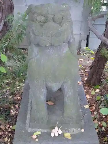 越谷香取神社の狛犬