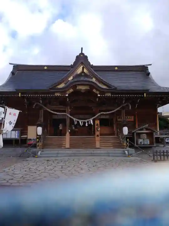 新発田諏訪神社の本殿・本堂