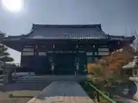 西光寺の本殿・本堂