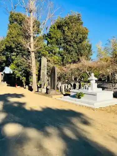 滑河山龍正院の{uncategorized: "未分類", other: "その他", undefined: "問題あり", building: "その他建物", grave: "お墓", sacred_gate: "鳥居", guardian: "狛犬", statue: "像", buddha: "仏像", history: "歴史", nature: "自然", garden: "庭園", animal: "動物", pagoda: "塔", temizu: "手水舎", mountain_gate: "山門・神門", sanctuary: "本殿・本堂", subordinate: "末社・摂社", art: "芸術", scenery: "景色", jizo: "地蔵", ema: "絵馬", goshuin: "御朱印", omikuji: "おみくじ", items: "授与品その他", amulet: "お守り", goshuincho: "御朱印帳", eats: "食事", festival: "お祭り", votive_dance: "神楽", shichigosan: "七五三参", wedding: "結婚式", experience: "体験その他", initially: "初詣", around: "周辺", anti_infection: "感染症対策"}
