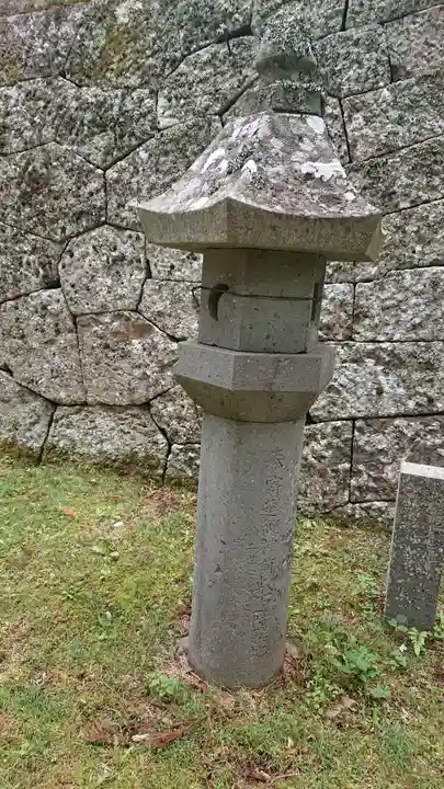 新海三社神社のその他建物