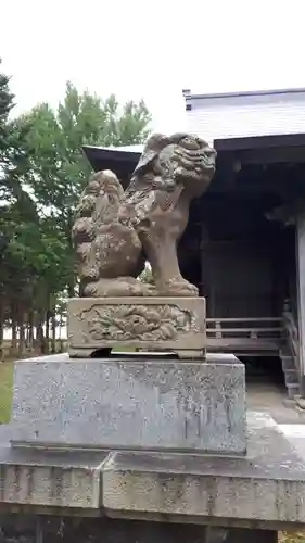 砺波神社の狛犬