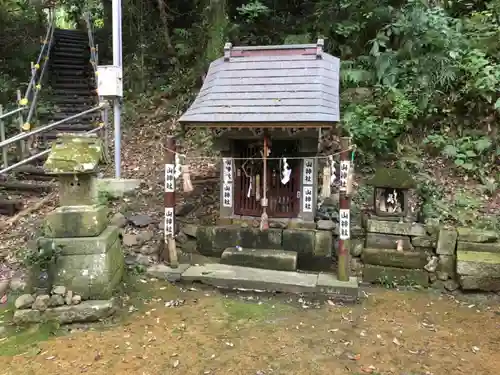 大朝神社の末社