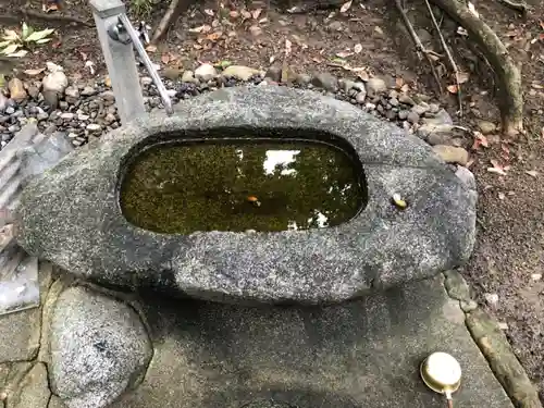 新屋坐天照御魂神社の手水