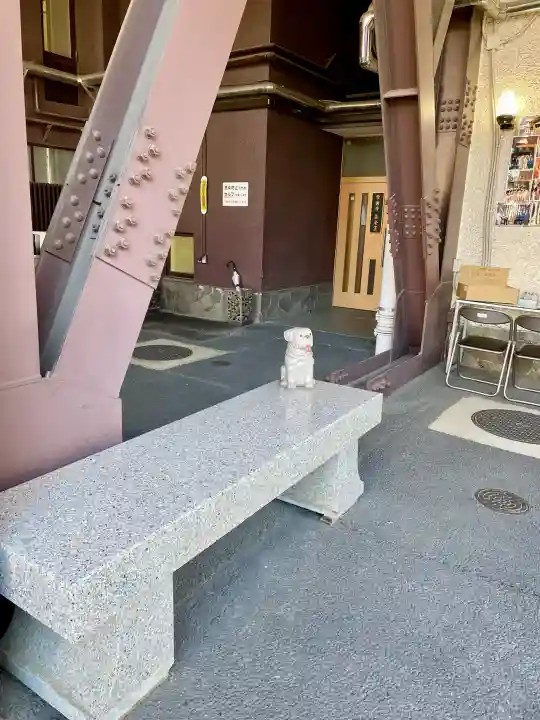 常楽寺の{uncategorized: "未分類", other: "その他", undefined: "問題あり", building: "その他建物", grave: "お墓", sacred_gate: "鳥居", guardian: "狛犬", statue: "像", buddha: "仏像", history: "歴史", nature: "自然", garden: "庭園", animal: "動物", pagoda: "塔", temizu: "手水舎", mountain_gate: "山門・神門", sanctuary: "本殿・本堂", subordinate: "末社・摂社", art: "芸術", scenery: "景色", jizo: "地蔵", ema: "絵馬", goshuin: "御朱印", omikuji: "おみくじ", items: "授与品その他", amulet: "お守り", goshuincho: "御朱印帳", eats: "食事", festival: "お祭り", votive_dance: "神楽", shichigosan: "七五三参", wedding: "結婚式", experience: "体験その他", initially: "初詣", around: "周辺", anti_infection: "感染症対策"}