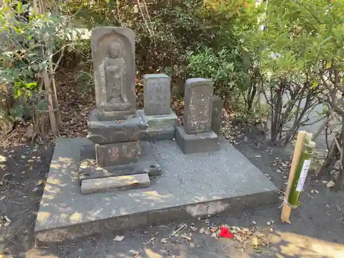 平塚三嶋神社の地蔵