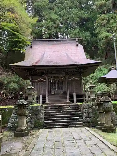 配志和神社の本殿