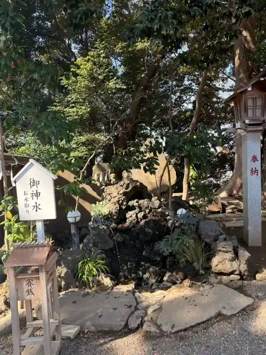 検見川神社の{uncategorized: "未分類", other: "その他", undefined: "問題あり", building: "その他建物", grave: "お墓", sacred_gate: "鳥居", guardian: "狛犬", statue: "像", buddha: "仏像", history: "歴史", nature: "自然", garden: "庭園", animal: "動物", pagoda: "塔", temizu: "手水舎", mountain_gate: "山門・神門", sanctuary: "本殿・本堂", subordinate: "末社・摂社", art: "芸術", scenery: "景色", jizo: "地蔵", ema: "絵馬", goshuin: "御朱印", omikuji: "おみくじ", items: "授与品その他", amulet: "お守り", goshuincho: "御朱印帳", eats: "食事", festival: "お祭り", votive_dance: "神楽", shichigosan: "七五三参", wedding: "結婚式", experience: "体験その他", initially: "初詣", around: "周辺", anti_infection: "感染症対策"}