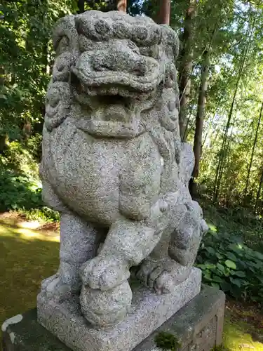 春日神社の狛犬