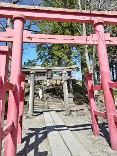 鶴ケ城稲荷神社の鳥居