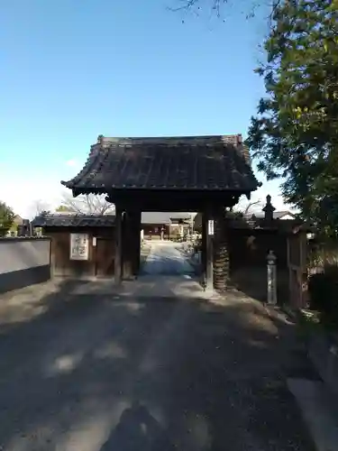 玉蔵寺の山門・神門
