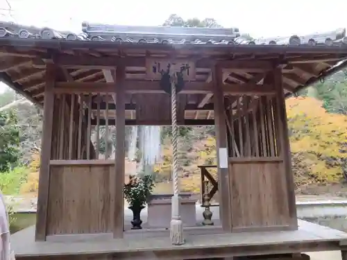 大野寺の本殿・本堂
