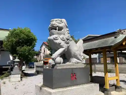 八王子神社の狛犬