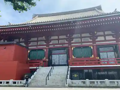 浅草寺の本殿・本堂
