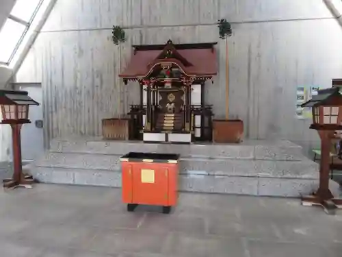 熊野神社衣笠分社の本殿