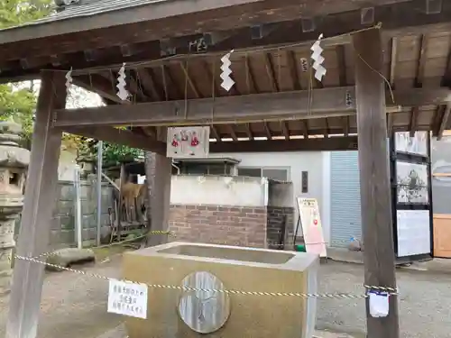 松原神社の手水舎