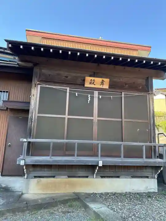 神明社の{uncategorized: "未分類", other: "その他", undefined: "問題あり", building: "その他建物", grave: "お墓", sacred_gate: "鳥居", guardian: "狛犬", statue: "像", buddha: "仏像", history: "歴史", nature: "自然", garden: "庭園", animal: "動物", pagoda: "塔", temizu: "手水舎", mountain_gate: "山門・神門", sanctuary: "本殿・本堂", subordinate: "末社・摂社", art: "芸術", scenery: "景色", jizo: "地蔵", ema: "絵馬", goshuin: "御朱印", omikuji: "おみくじ", items: "授与品その他", amulet: "お守り", goshuincho: "御朱印帳", eats: "食事", festival: "お祭り", votive_dance: "神楽", shichigosan: "七五三参", wedding: "結婚式", experience: "体験その他", initially: "初詣", around: "周辺", anti_infection: "感染症対策"}