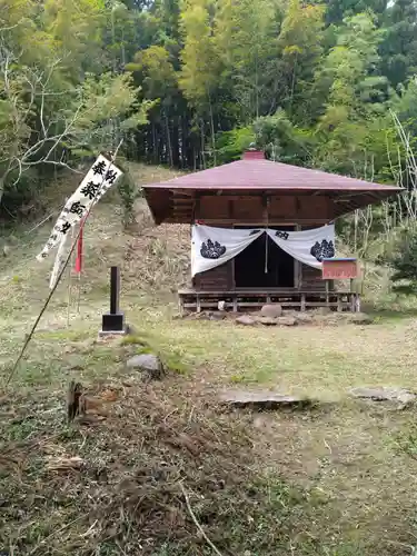 深井沢薬師堂(宮城県)