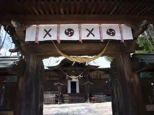 二本松神社の山門