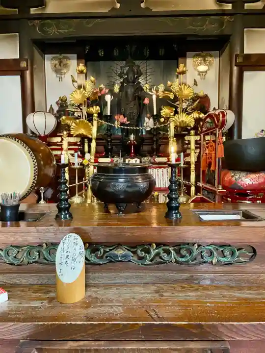 大観音寺の{uncategorized: "未分類", other: "その他", undefined: "問題あり", building: "その他建物", grave: "お墓", sacred_gate: "鳥居", guardian: "狛犬", statue: "像", buddha: "仏像", history: "歴史", nature: "自然", garden: "庭園", animal: "動物", pagoda: "塔", temizu: "手水舎", mountain_gate: "山門・神門", sanctuary: "本殿・本堂", subordinate: "末社・摂社", art: "芸術", scenery: "景色", jizo: "地蔵", ema: "絵馬", goshuin: "御朱印", omikuji: "おみくじ", items: "授与品その他", amulet: "お守り", goshuincho: "御朱印帳", eats: "食事", festival: "お祭り", votive_dance: "神楽", shichigosan: "七五三参", wedding: "結婚式", experience: "体験その他", initially: "初詣", around: "周辺", anti_infection: "感染症対策"}