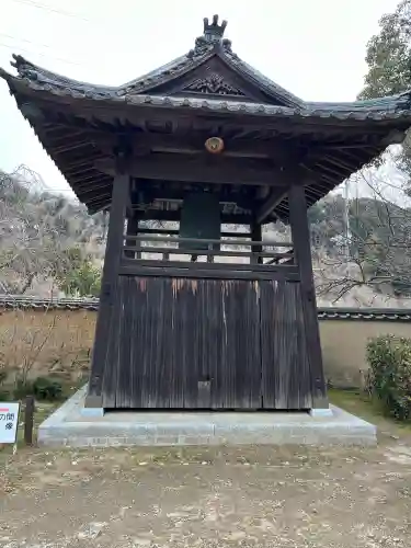 功山寺の{uncategorized: "未分類", other: "その他", undefined: "問題あり", building: "その他建物", grave: "お墓", sacred_gate: "鳥居", guardian: "狛犬", statue: "像", buddha: "仏像", history: "歴史", nature: "自然", garden: "庭園", animal: "動物", pagoda: "塔", temizu: "手水舎", mountain_gate: "山門・神門", sanctuary: "本殿・本堂", subordinate: "末社・摂社", art: "芸術", scenery: "景色", jizo: "地蔵", ema: "絵馬", goshuin: "御朱印", omikuji: "おみくじ", items: "授与品その他", amulet: "お守り", goshuincho: "御朱印帳", eats: "食事", festival: "お祭り", votive_dance: "神楽", shichigosan: "七五三参", wedding: "結婚式", experience: "体験その他", initially: "初詣", around: "周辺", anti_infection: "感染症対策"}