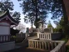 回天神社の建物その他