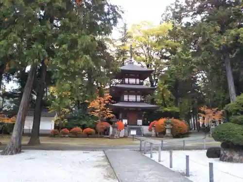 恵林寺の塔