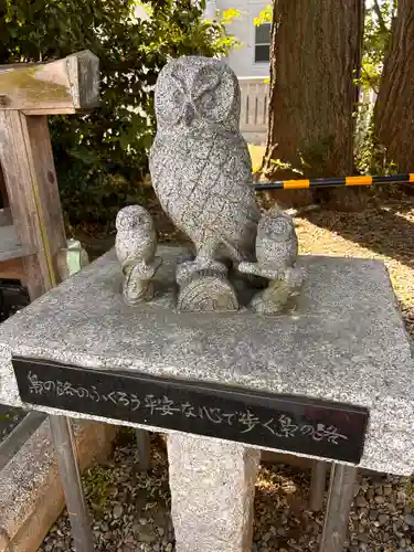 池袋御嶽神社の像