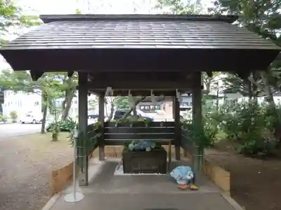 北広島市総鎮守 廣島神社の手水舎
